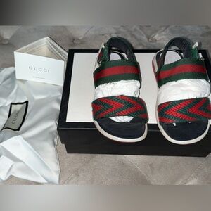 Gucci unisex kids sandals 100% authentic great condition